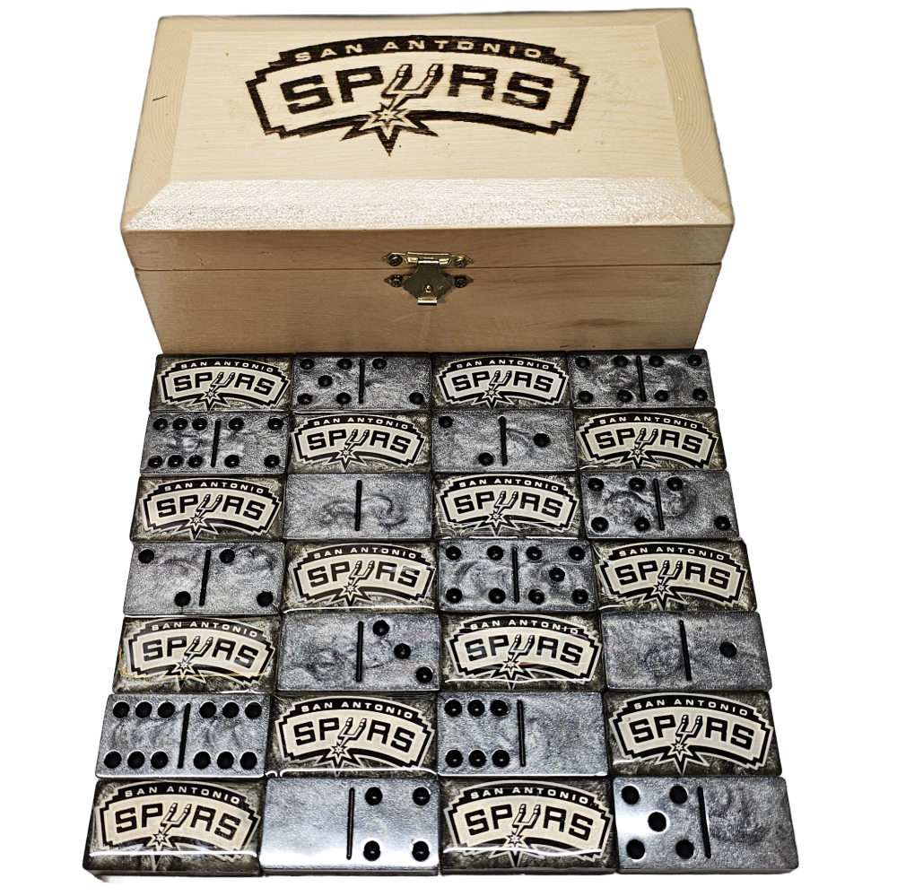 Picture of Spurs Domino Set Black and Silver with black dots